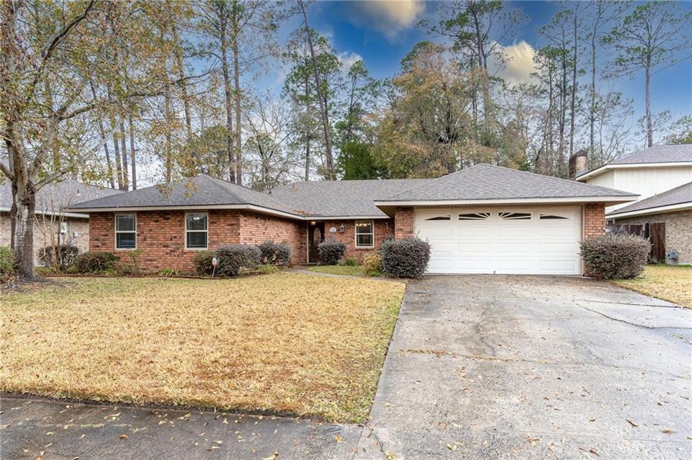 1504 Betsy Ross Ct, Slidell, LA 70458 - photo 1