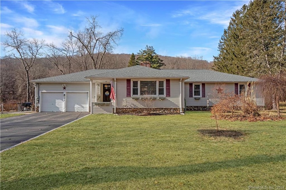 310 Todd Hollow Rd, Plymouth, CT 06782 - photo 1