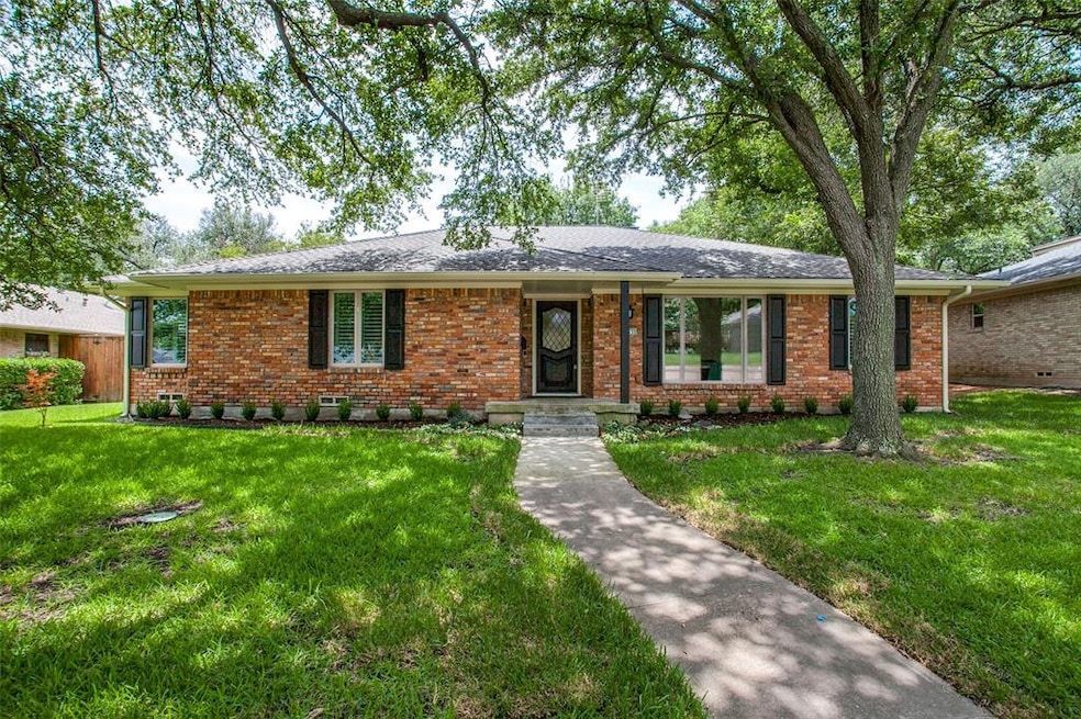 6330 Highgate Ln, Dallas, TX 75214 - photo 1