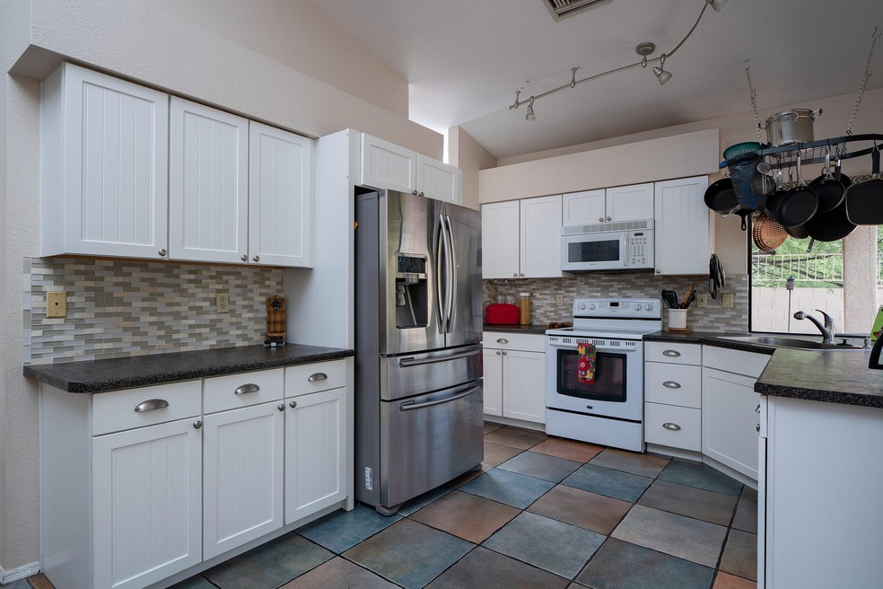 Large Kitchen