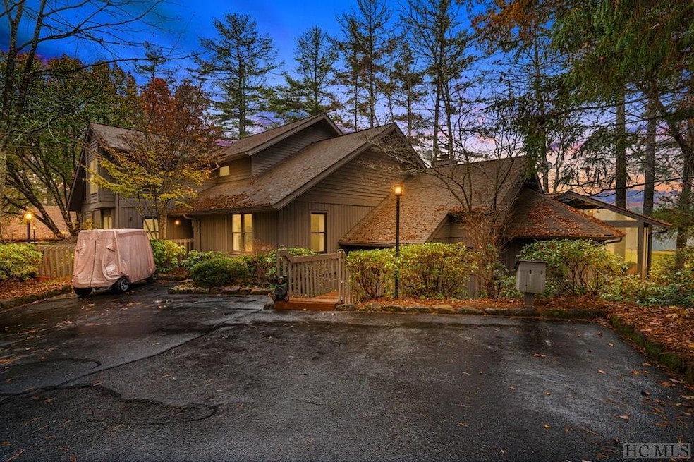 Sold $625,000