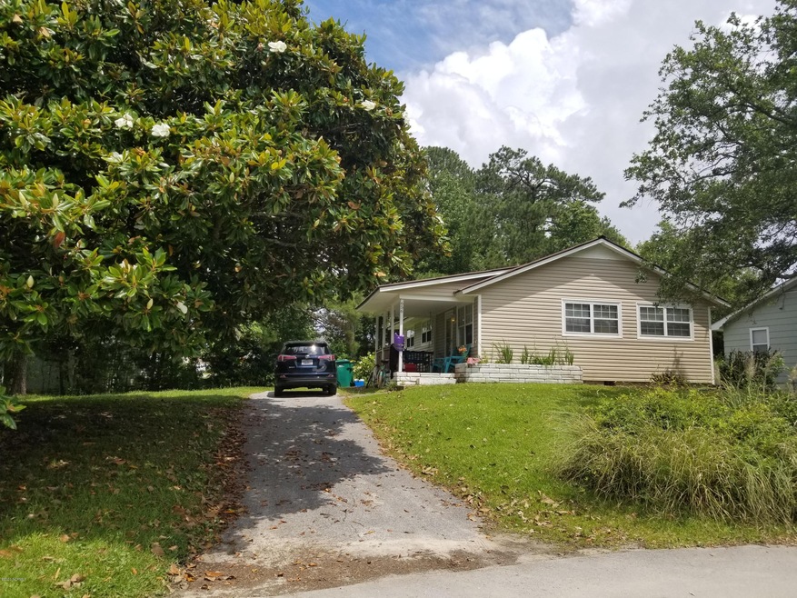 656 w shore drive view