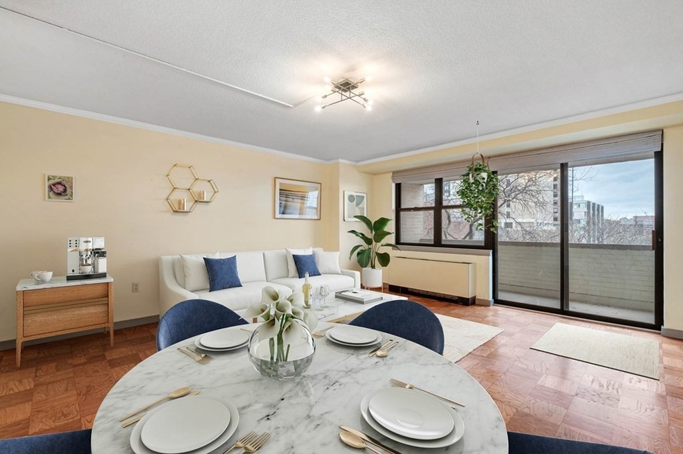 Hawthorne Place Condominium unit 6O, Boston, MA 02114 - photo 1