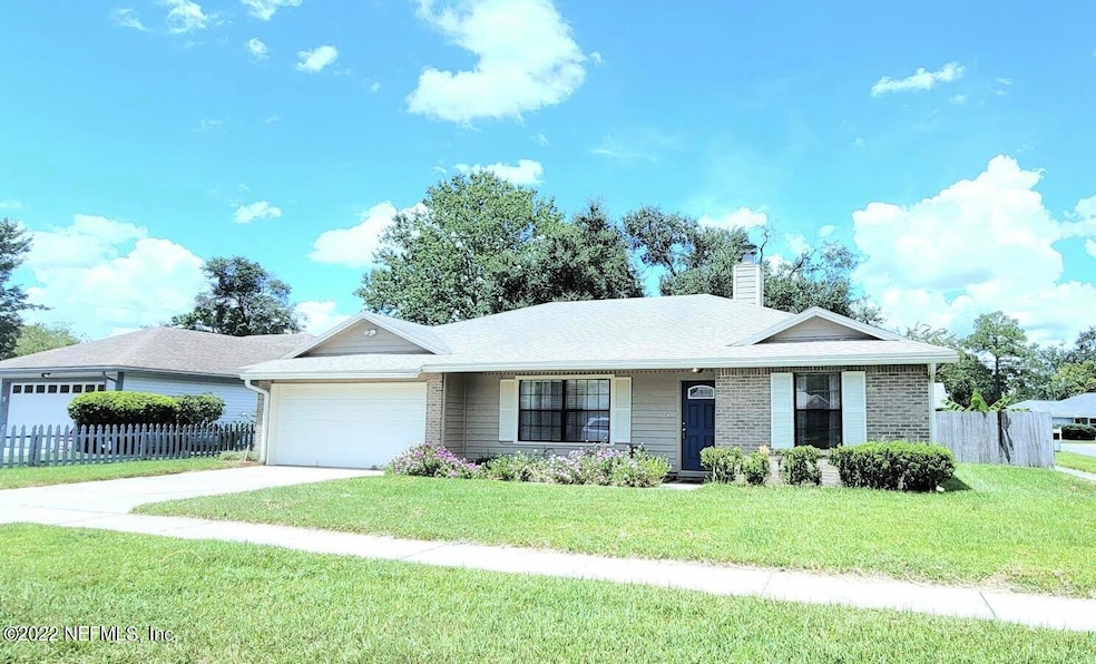 8427 Winter Berry Rd, Jacksonville, FL 32210 - photo 1