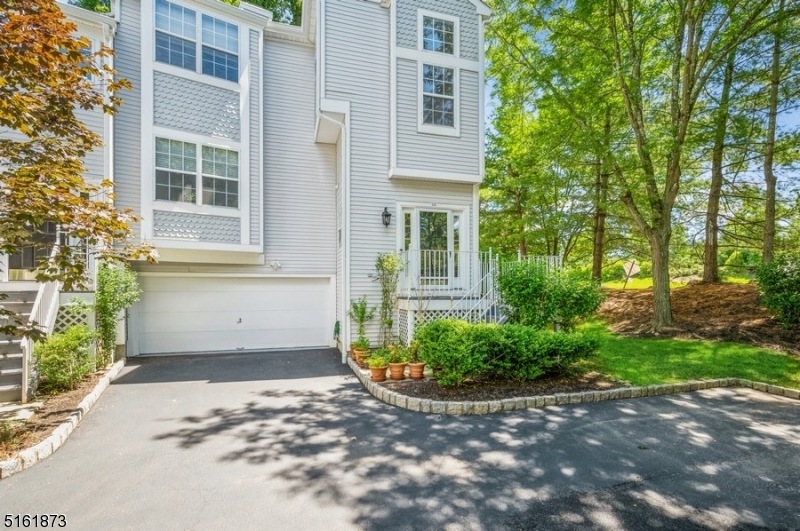104 Alpine Ln, Whippany, NJ 07981 - photo 1