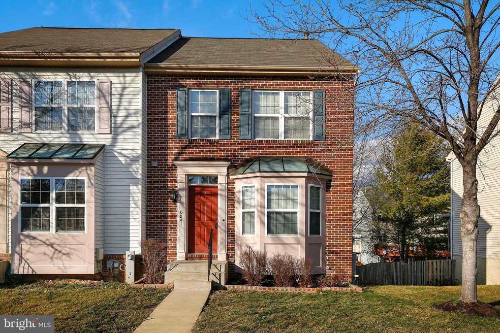 6241 Deep Earth Ln, Columbia, MD 21045 - photo 1