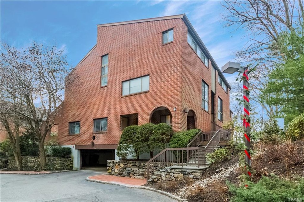 150 N Bedford Rd unit A1, Chappaqua, NY 10514 - photo 1