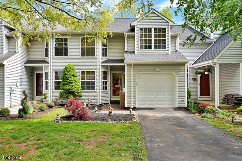 10 Delaware Ln, Branchburg, NJ 08876 - photo 1
