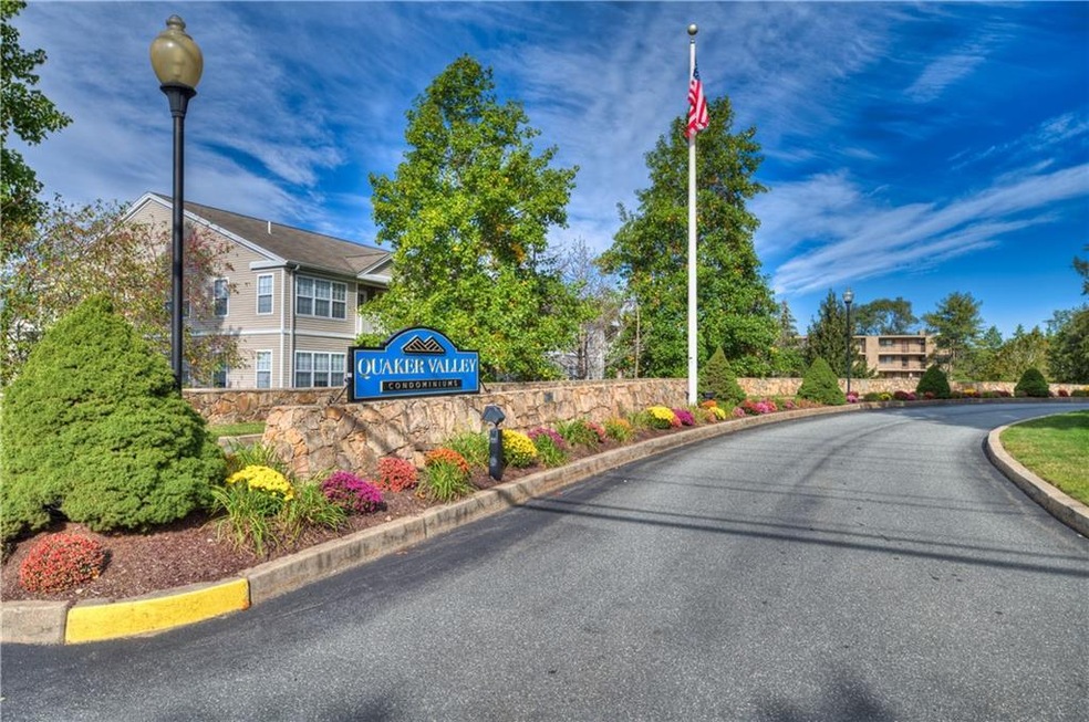 650 E Greenwich Ave unit 304, West Warwick, RI 02893 - photo 1