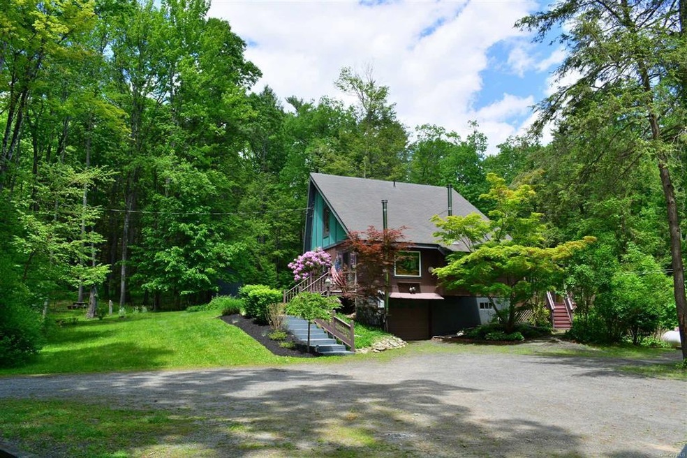 100 Old Queens Hwy, Kerhonkson, NY 12446 - photo 1