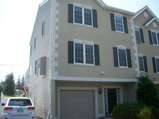4695 N Main St unit 3, Fall River, MA 02720 - photo 1