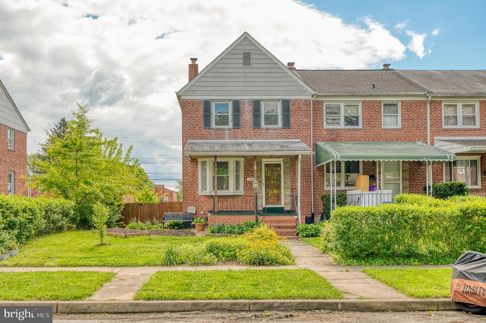 8623 Black Oak Rd, Parkville, MD 21234 - photo 1