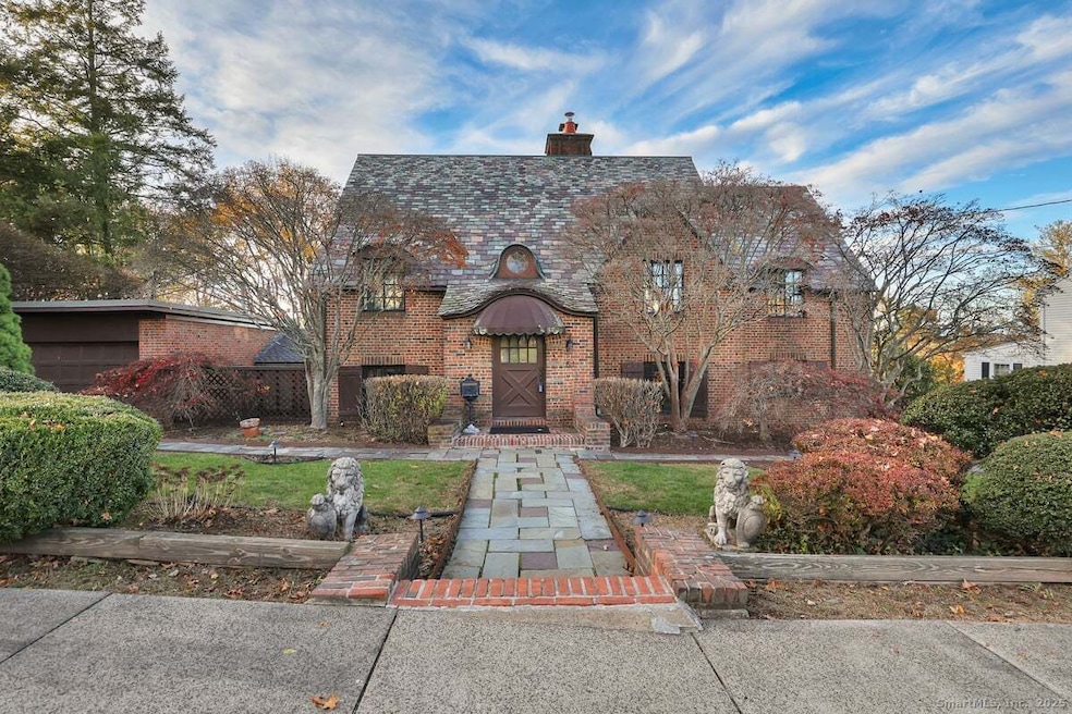 For Sale $379,900 • Co-Listing Agent