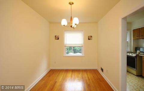 19 Sorrento Ave, Baltimore, MD 21229 - photo 1