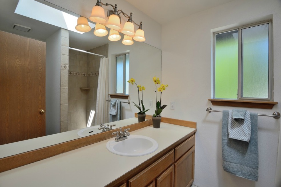 1418 225th St SW, Bothell, WA 98021 - photo 1