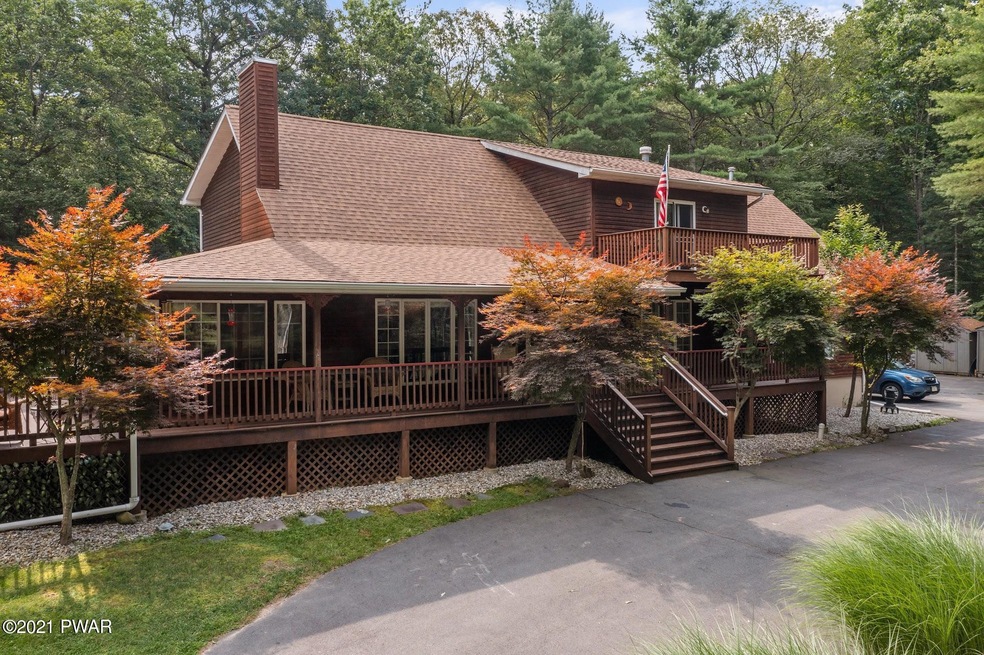 118 Marigold Ln, Milford, PA 18337 - photo 1