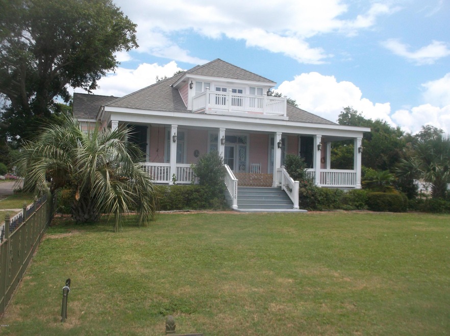 1114 Beach Front
