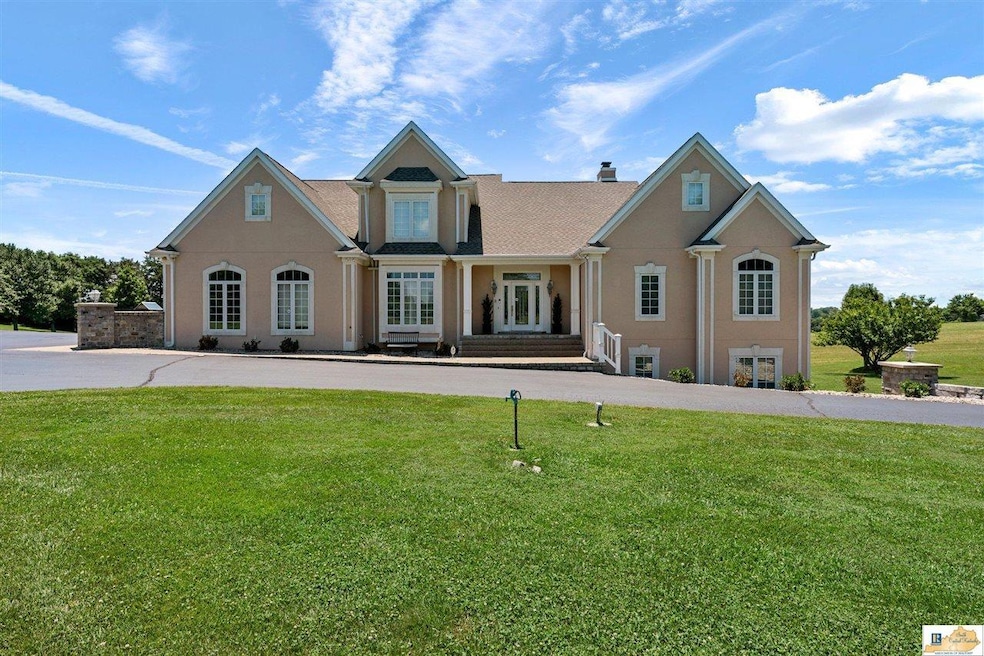 For Sale $999,900 • Co-Listing Agent