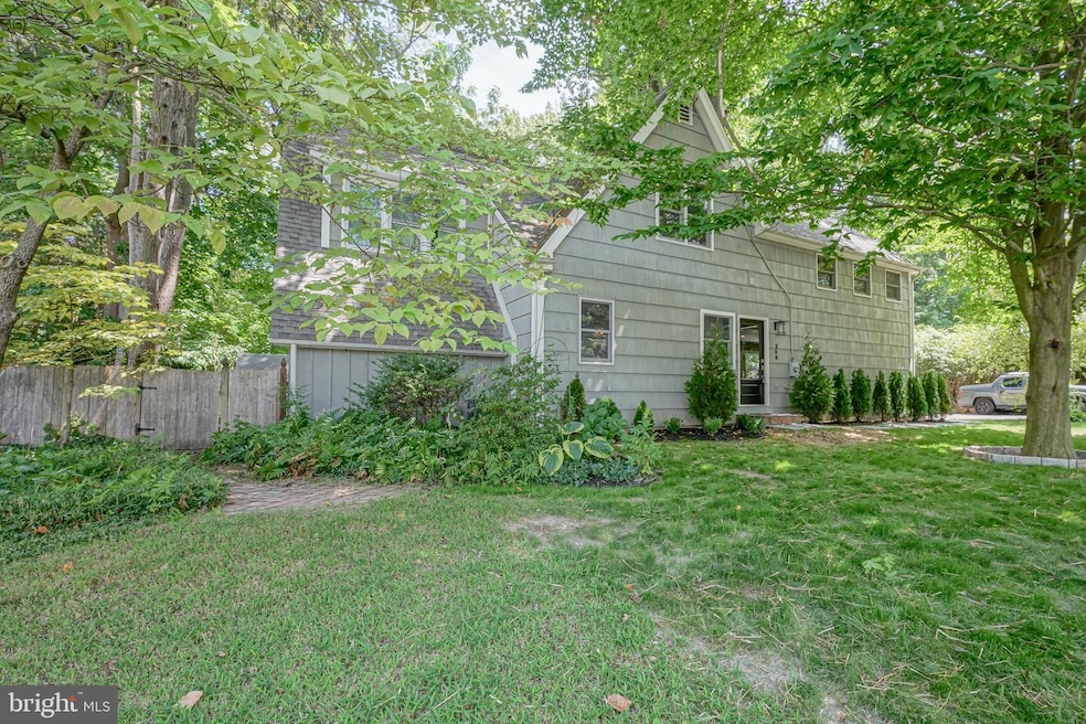 289 Collins Ave, Moorestown, NJ 08057 - photo 1