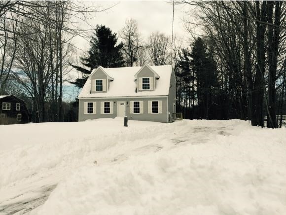 561 Main St, Hampstead, NH 03841 - photo 1