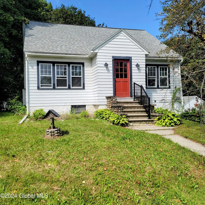 15 Greene St, Troy, NY 12180 - photo 1