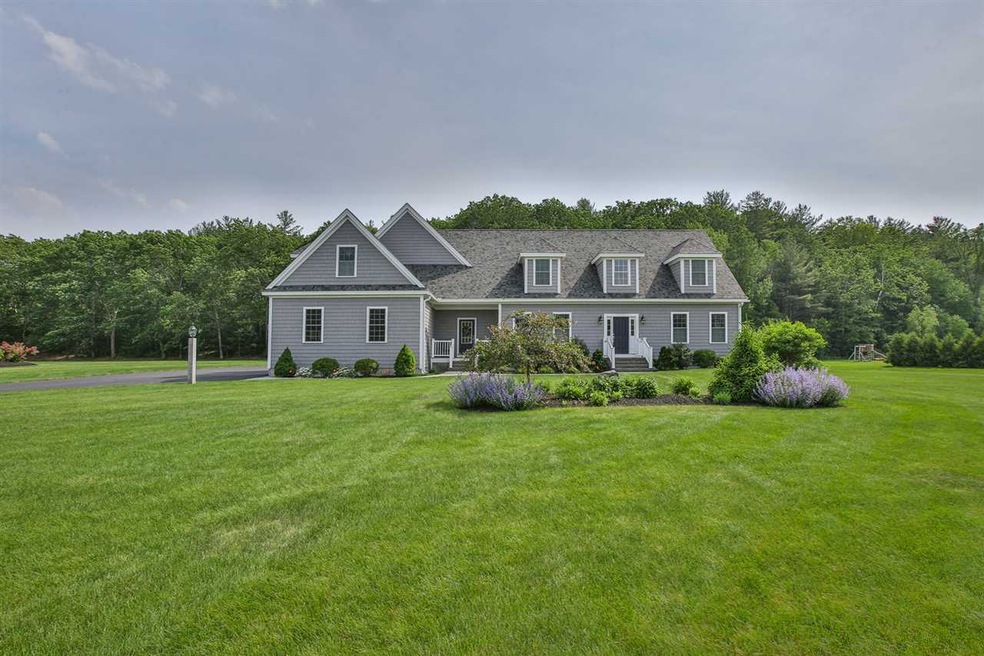 10 Evergreen Dr, North Hampton, NH 03862 - photo 1