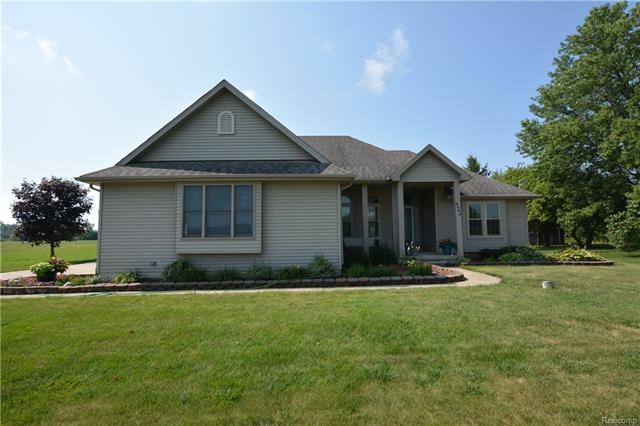 8465 Grand Blanc Rd, Swartz Creek, MI 48473 - photo 1