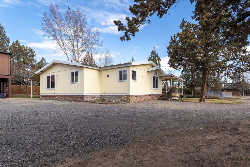 1-web-or-mls-245 SW Bent Loop-1