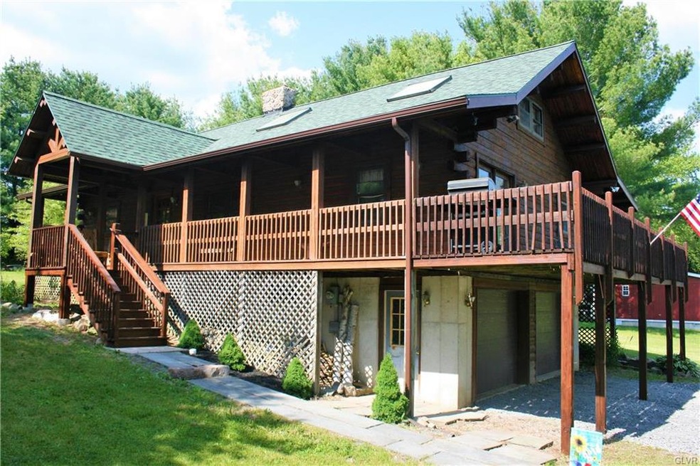 320 Panorama Cir, Kunkletown, PA 18058 - photo 1