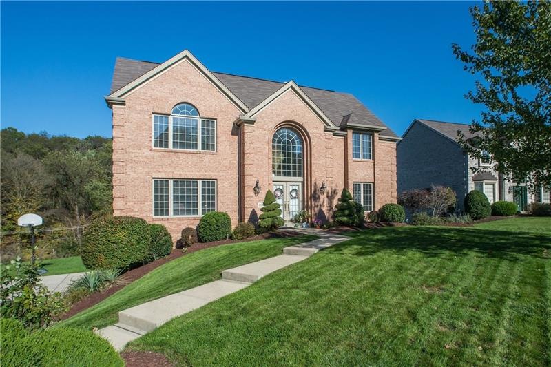 Stately 4-bedroom, 2.5-bath all brick Provincial i