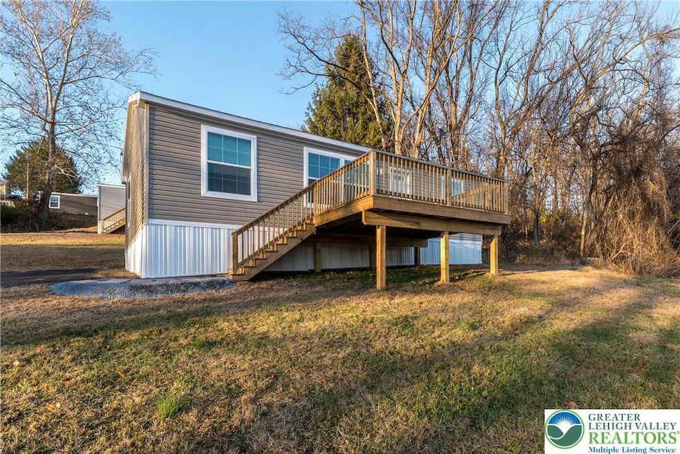 465 Royal Manor Rd unit LOT 5, Easton, PA 18042 - photo 1