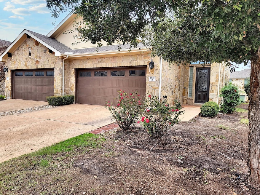 7508 Colina Vista Loop unit B, Austin, TX 78750 - photo 1