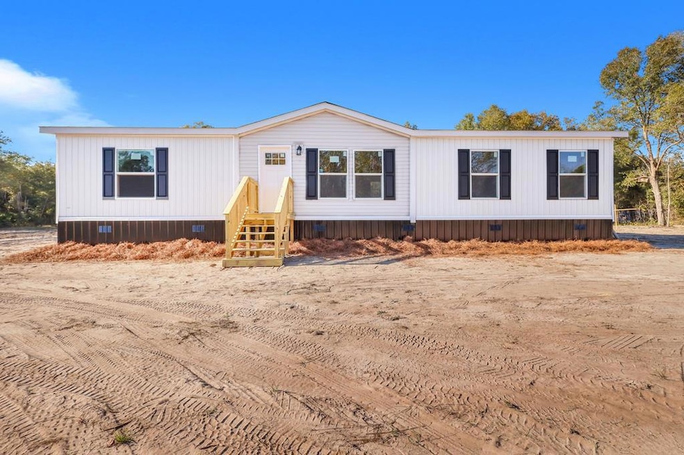 169 Cowboy Rd, Jesup, GA 31545 - photo 1