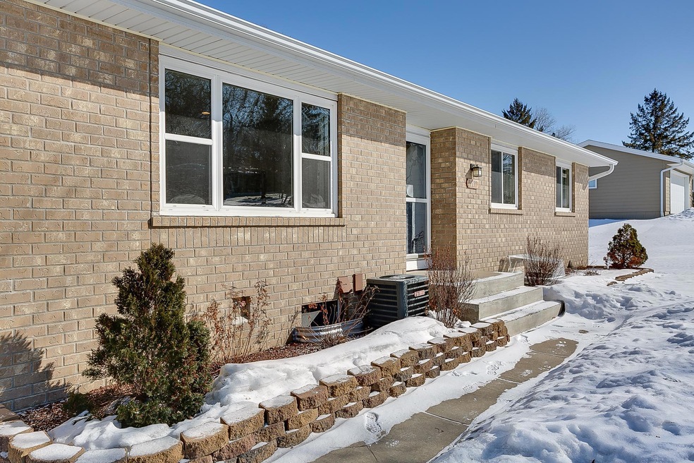 11195 Upper 167th St W Lakeville, MN