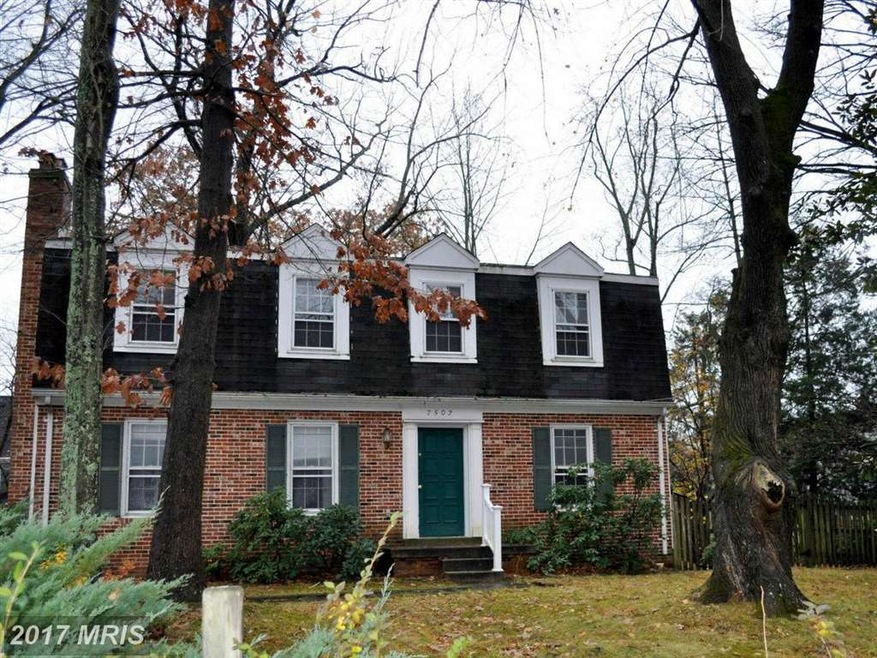 7502 Arden Rd, Cabin John, MD 20818 - photo 1