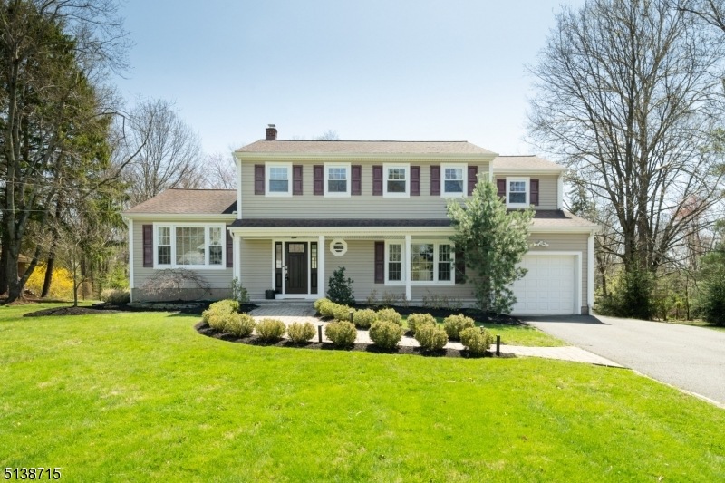 1362 Mallard Dr, Martinsville, NJ 08836 - photo 1