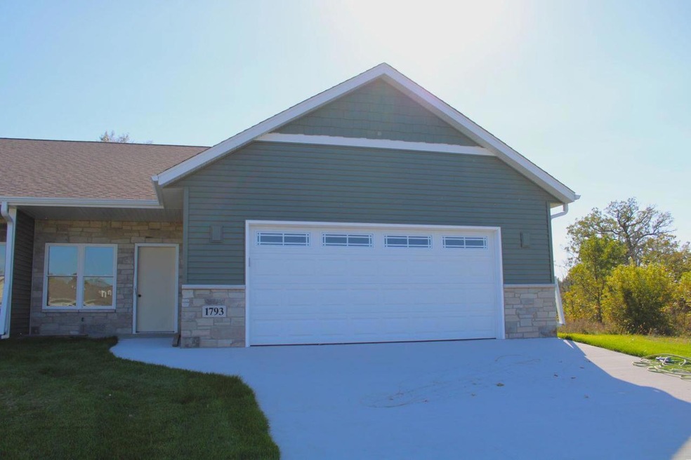 1793 Edgewood