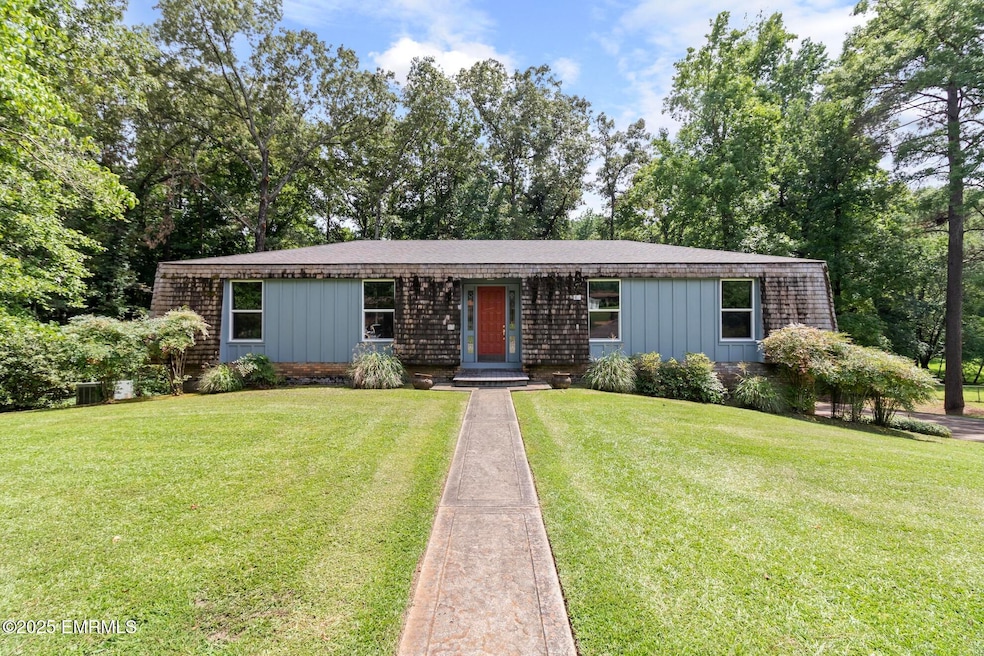 For Sale $285,000