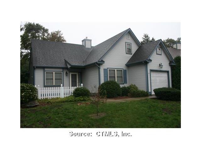 Exterior Front. 8 rooms, 3 bedrooms, 3 baths.