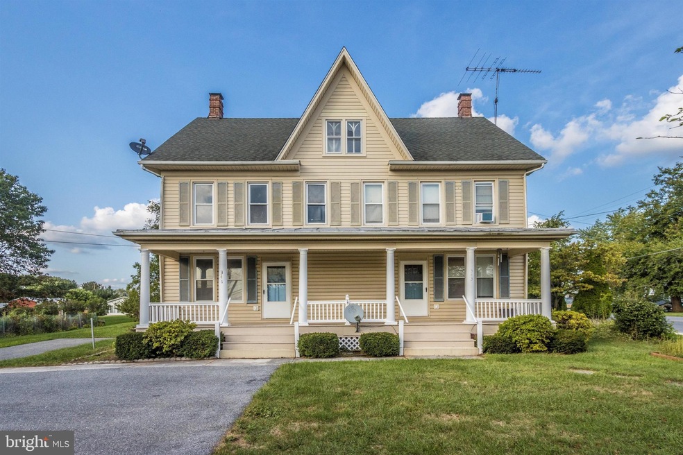 341 E Baltimore St, Taneytown, MD 21787 - photo 1