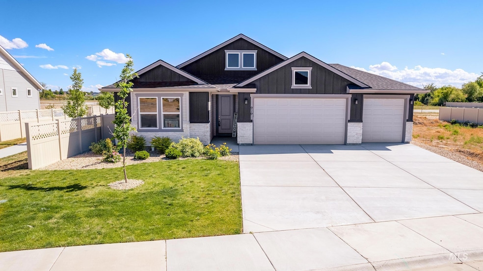 Sold • Co-Listing Agent