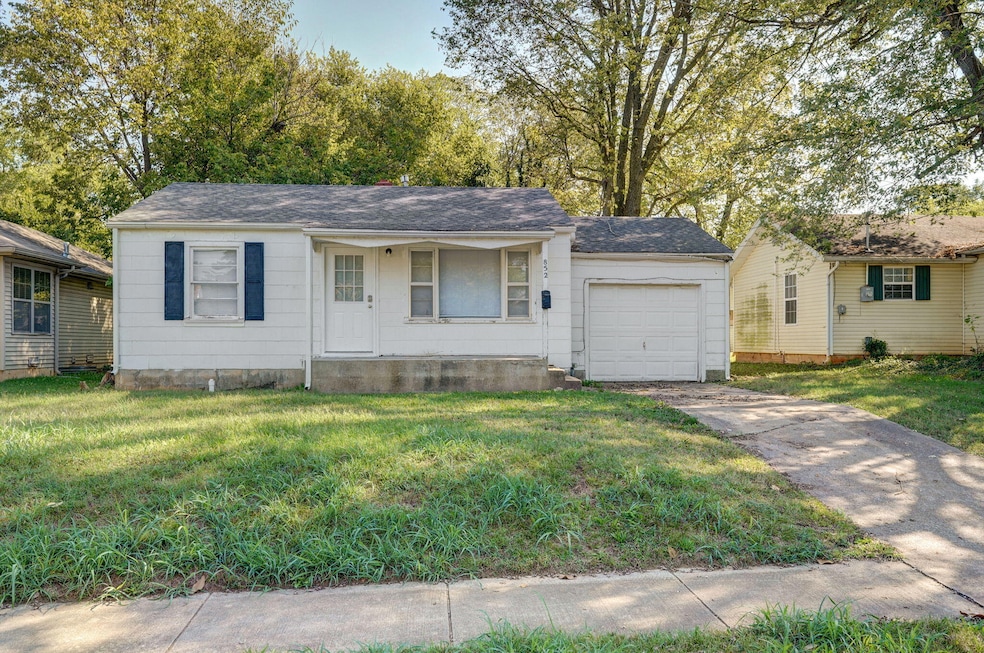 852 S New Ave, Springfield, MO 65806 - photo 1