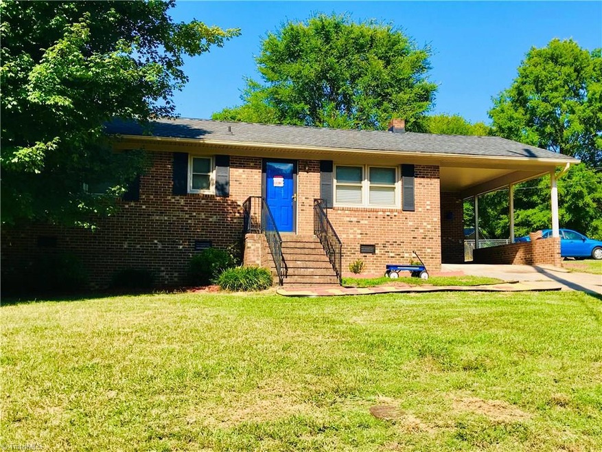 413 Kimrey St, Ramseur, NC 27316 - photo 1