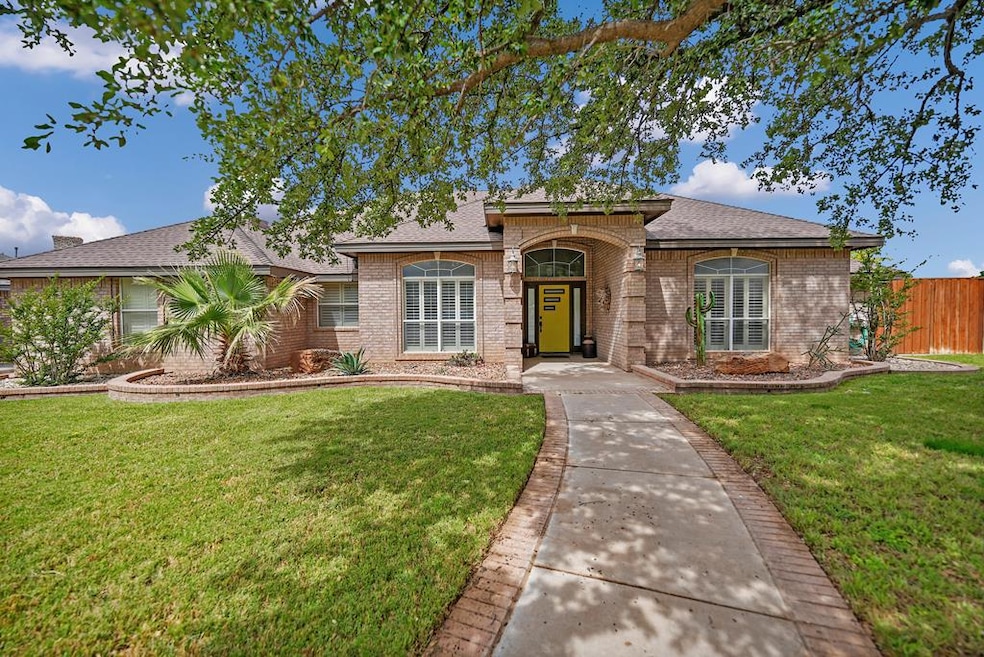 Under Contract $650,000