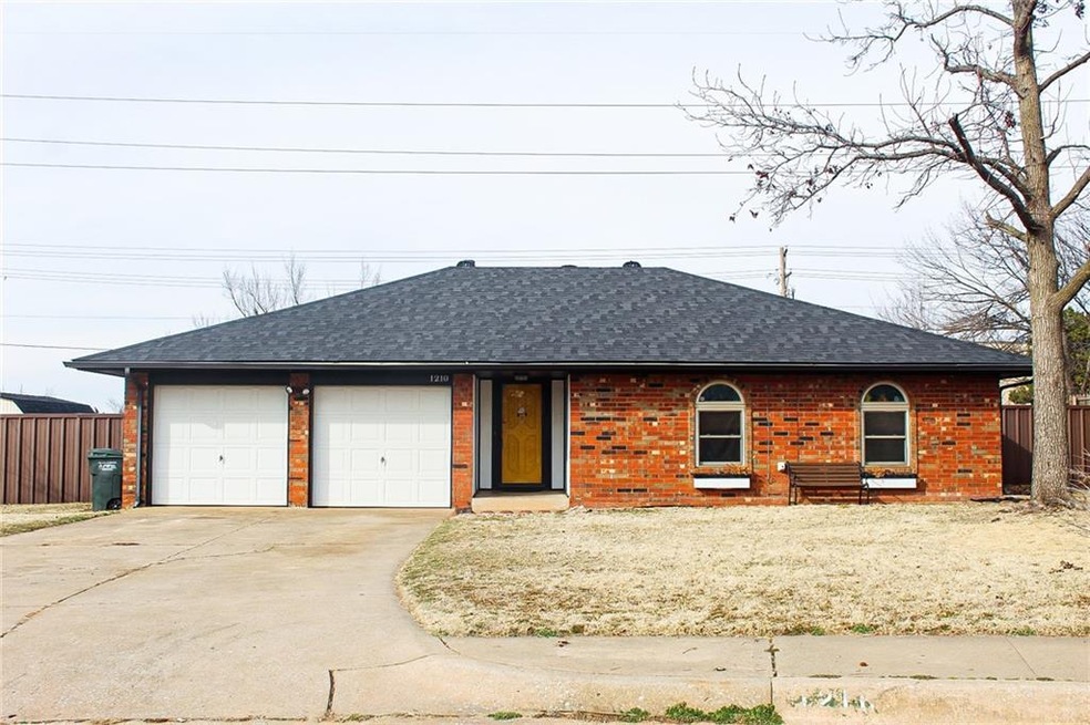 1210 Beano Bend, Edmond, OK 73034 - photo 1