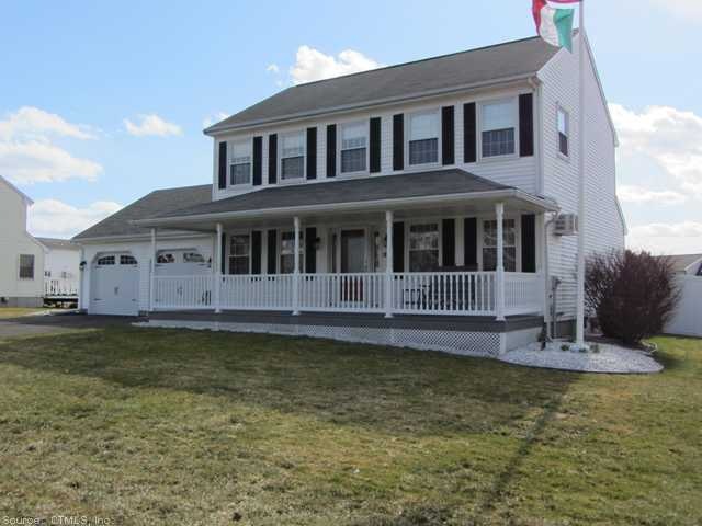 Exterior Front. EXTERIOR FRONT