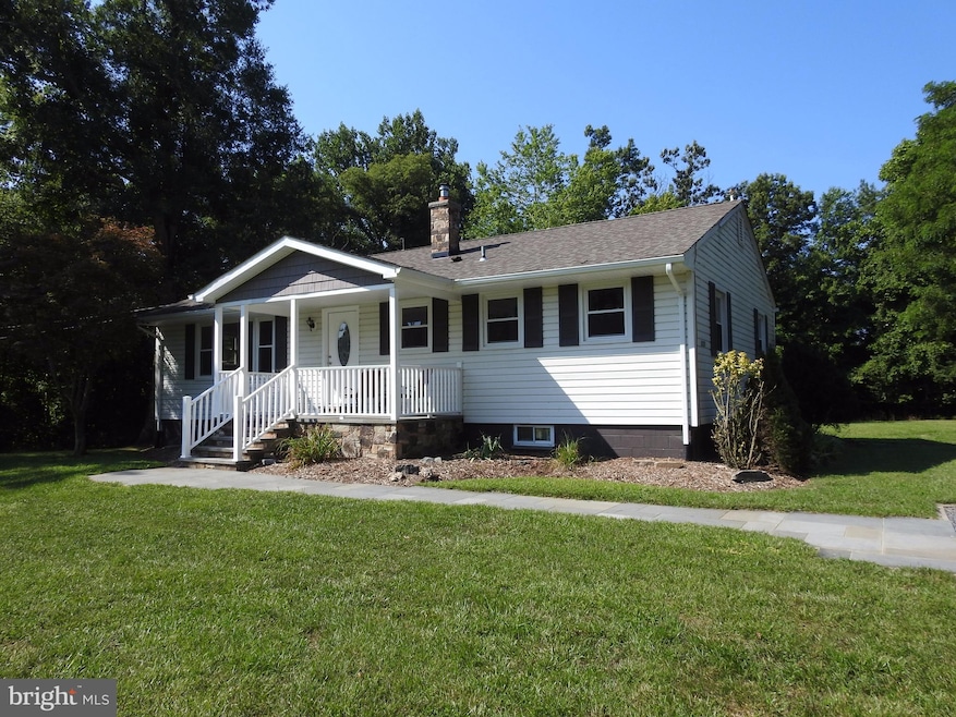 12327 Three House Place, Hughesville, MD 20637 - photo 1