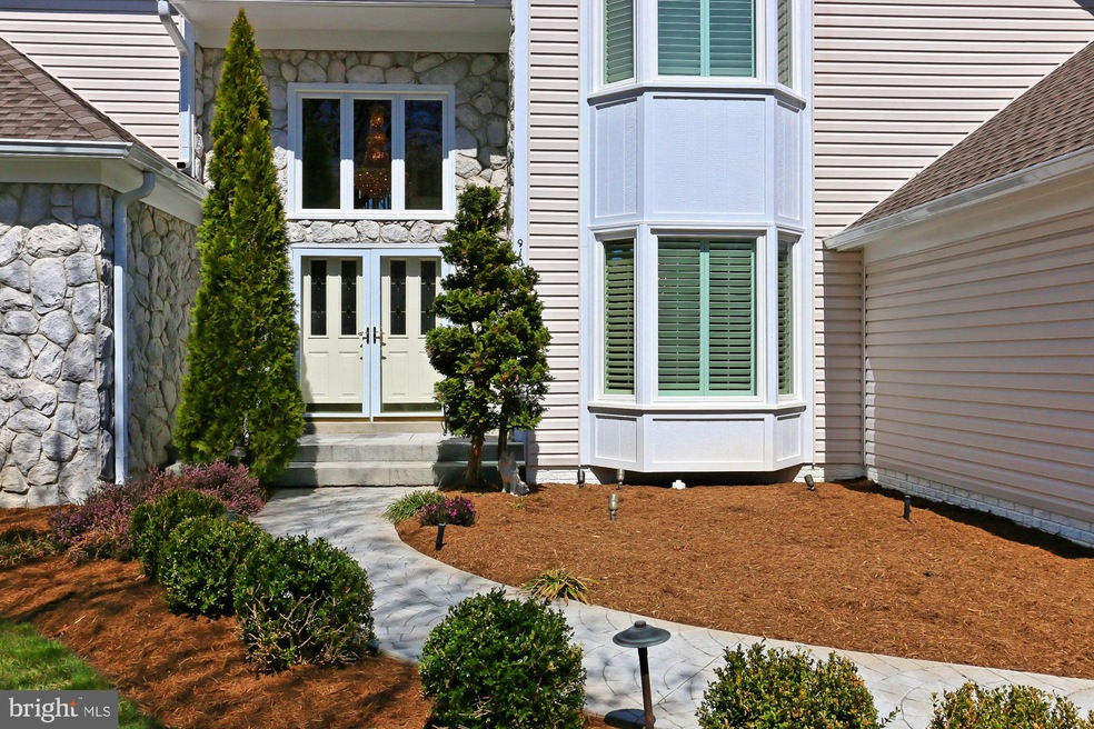 9102 Wood Spice Ln, Lorton, VA 22079 - photo 1