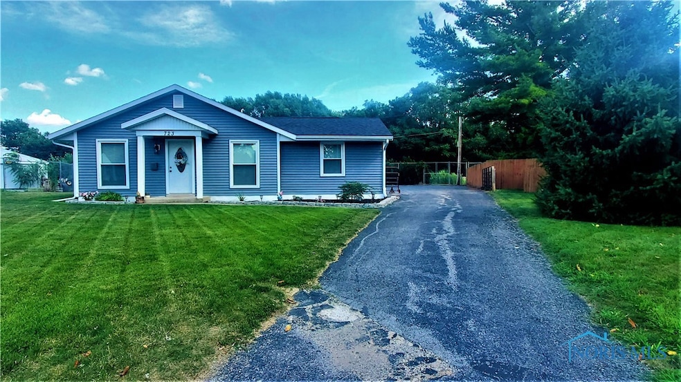 723 Scott Ct, Findlay, OH 45840 - photo 1