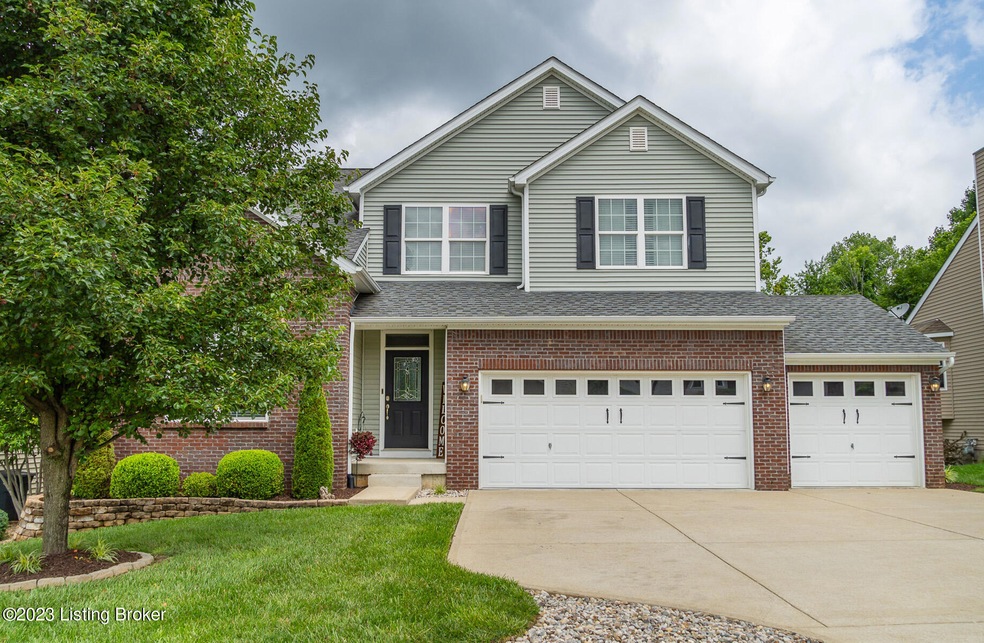 10220 Hornbeam Blvd, Louisville, KY 40228 - photo 1